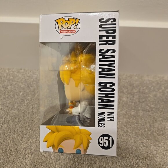 Funko Pop! Vinyl: Dragon Ball Super Saiyan Gohan with Noodles #951 - Picture 4 of 6